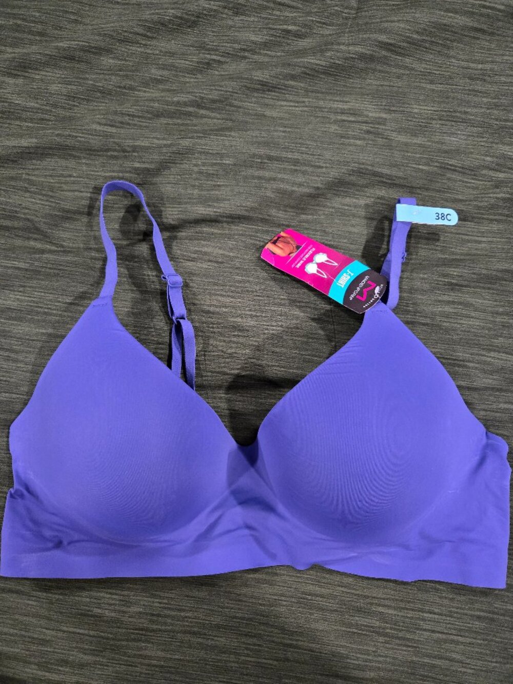 Maidenform T-shirt Bra with Flexible Wire
